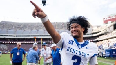 😈 Kentucky’s jab after TAMU upset leads Week 3 trolls