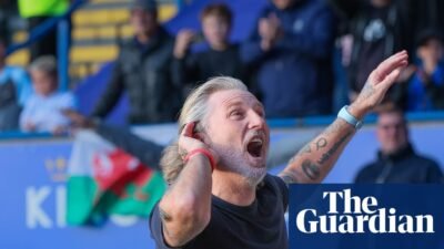 Robbie Savage the panto villain puts scepticism aside to leave Leicester reeling