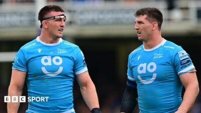 Currys to play together for first time in 16 months