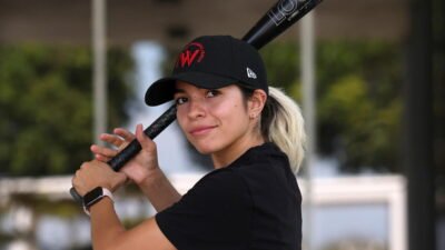 Six Innings with Women’s Professional Baseball League Outfielder, Bella Espinoza-Molina