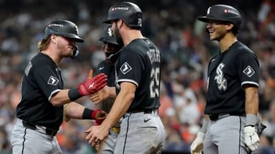 Follow live: Garcia belts solo HR to put Yankees in front with spot in ALDS on the line