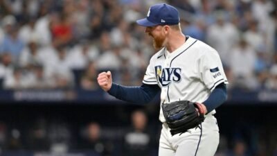 Rasmussen sweeps Yankees’ lefties aside in near-perfect Game 1