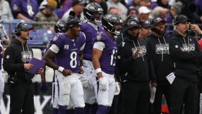 Lamar leaves stadium in boot after hurting ankle in Ravens’ win