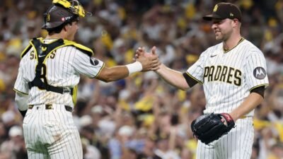 Cronenworth’s HR, King’s relief help Padres stay alive in NLDS