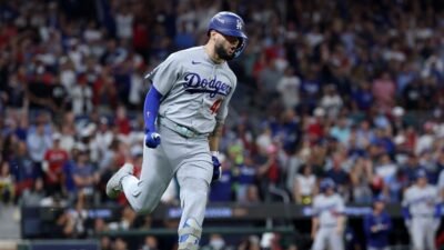 No. 9 hitter Pages delivers in clutch, sends Dodgers to 3rd straight NLCS