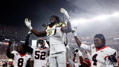 Georgia new No. 1 in AP poll; Texas falls to 7, Ducks go unranked