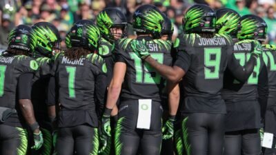 Ball was spotted incorrectly on Ducks’ 2-point conversion, Big Ten says