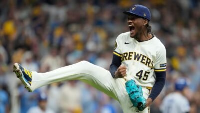 Brewers down Dodgers in NLCS opener: Takeaways, highlights from Milwaukee’s win