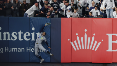 Explaining fan interference call in Yankees vs. Rays ALDS Game 3: Why Anthony Volpe’s hit was ruled a double